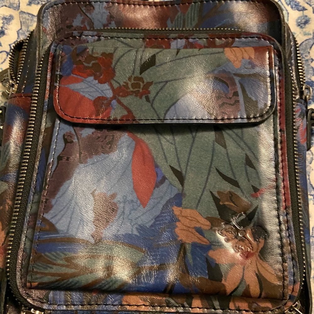 multicolored crossbody great used condition